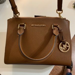 Small Michael kors purse